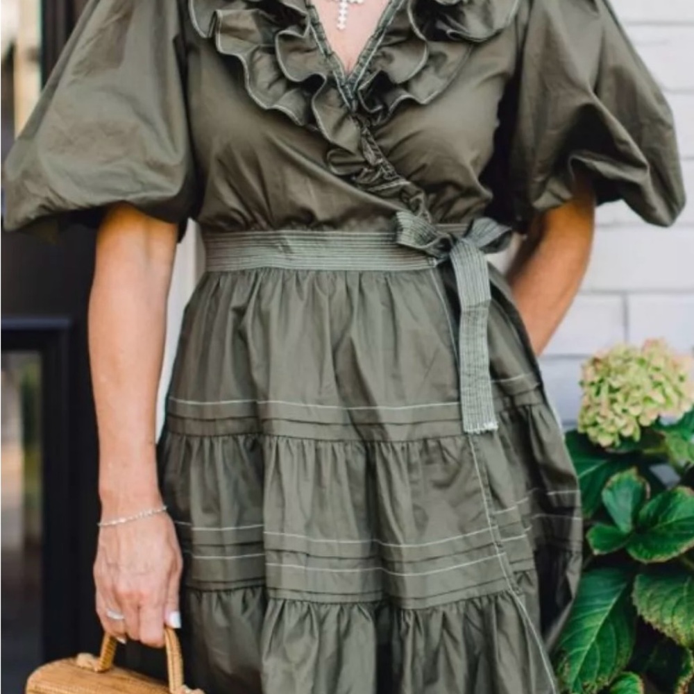 En Saison Olive Long Sleeve Dress